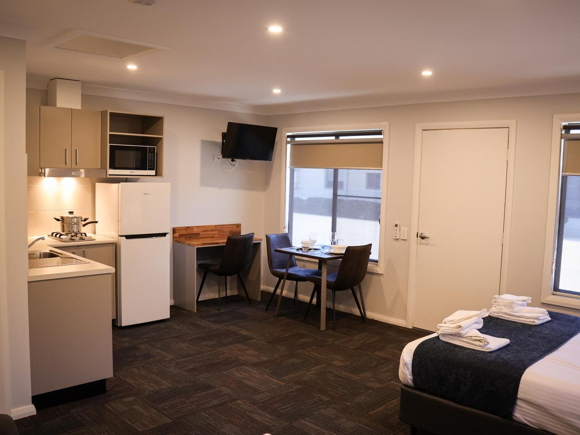 Eastend Studio Apartments Dubbo Exterior photo